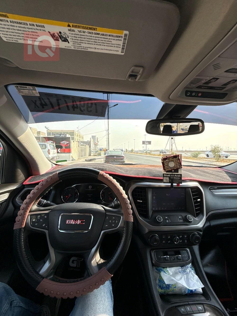 GMC Acadia